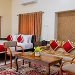 Deoda Resort And Hotel